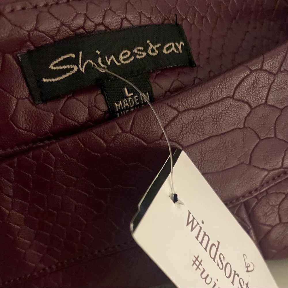 Shinestar (Size Large) Contemporary Plum Faux-Leather Snake-skin Mini Skirt - Picture 8 of 10